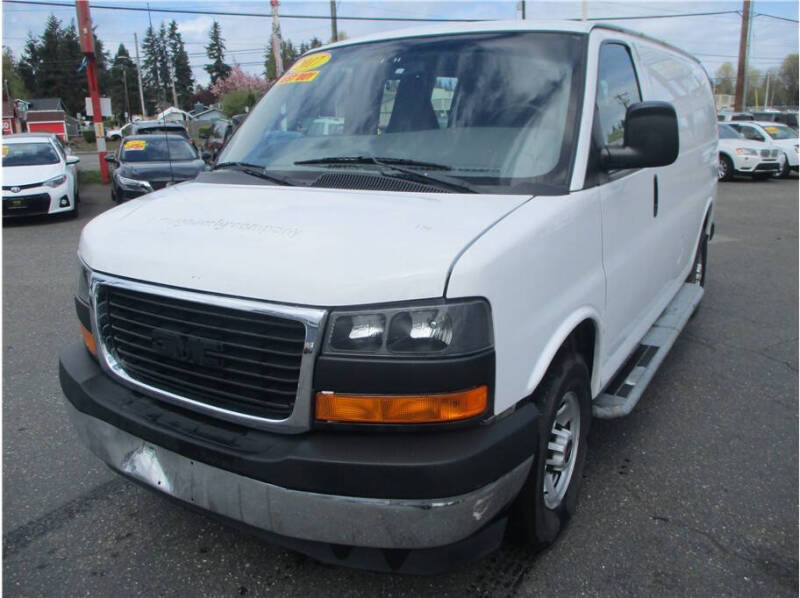 2017 GMC Savana 2500