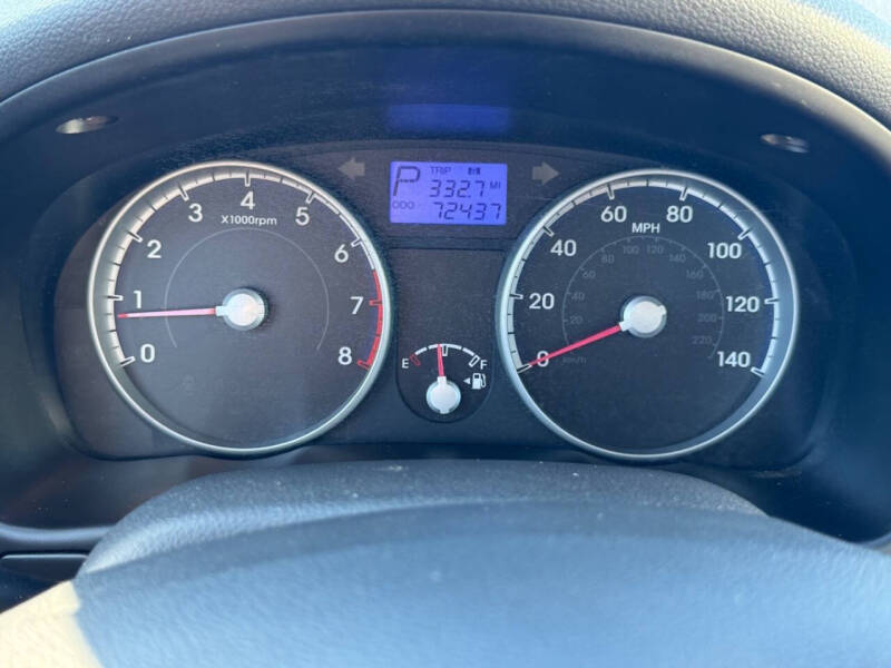 2010 Hyundai Accent GLS