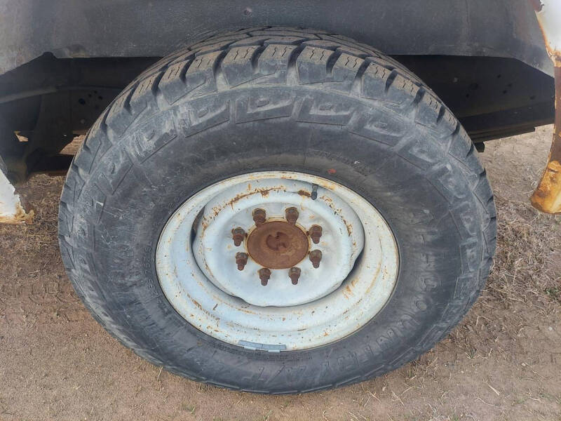 2004 Ford E-Series