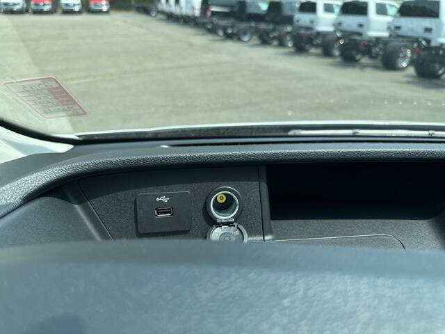 2025 Ford Transit 250