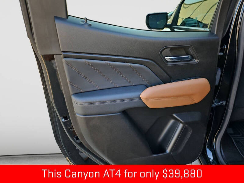2024 GMC Canyon AT4