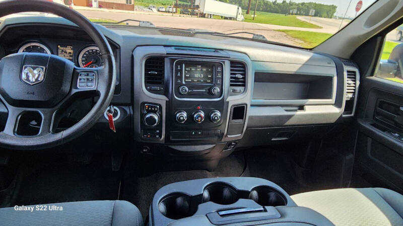 2017 RAM 1500 Express