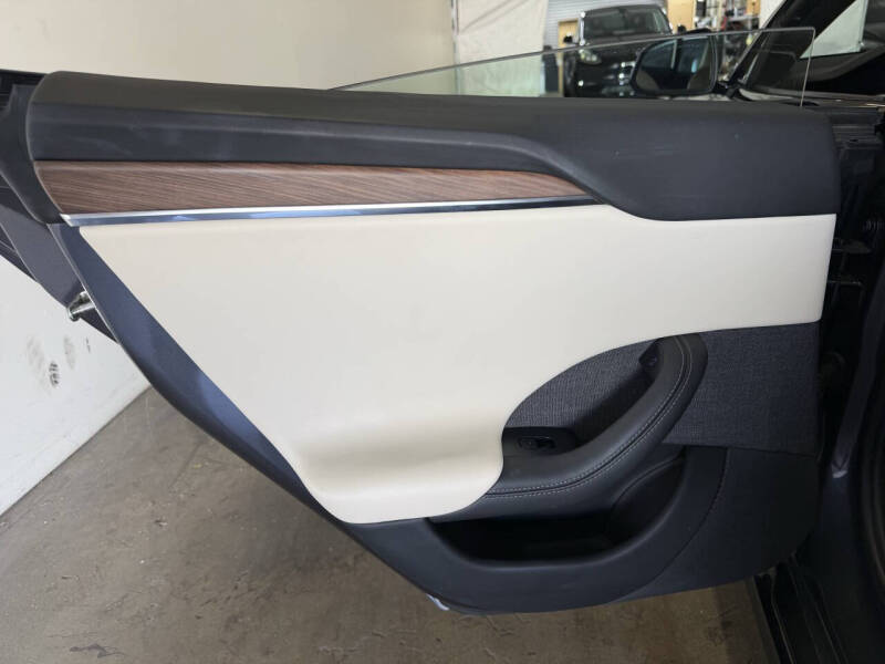 2021 Tesla Model S Long Range