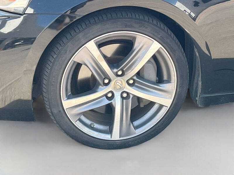 2017 Lexus IS 200t