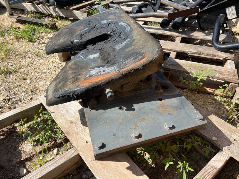 2023 TEXAS PRIDE 50FT 3 CAR HAULER