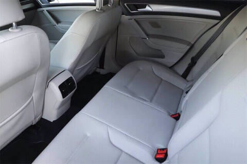 2015 Volkswagen e-Golf SEL Premium