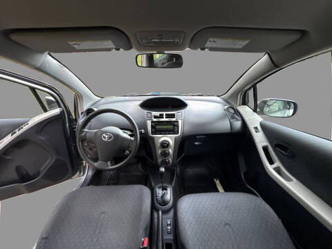 2009 Toyota Yaris