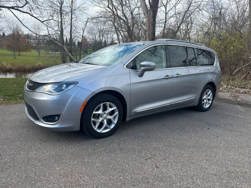 2017 Chrysler Pacifica for sale at Family Auto Sales llc in Fenton MI
