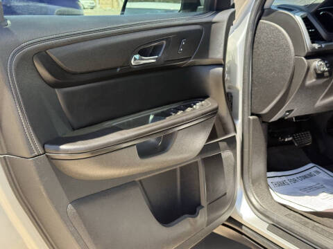 2015 GMC Acadia SLE-2