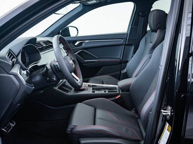 2025 Audi Q3 quattro S line Prem Plus 45 TFSI