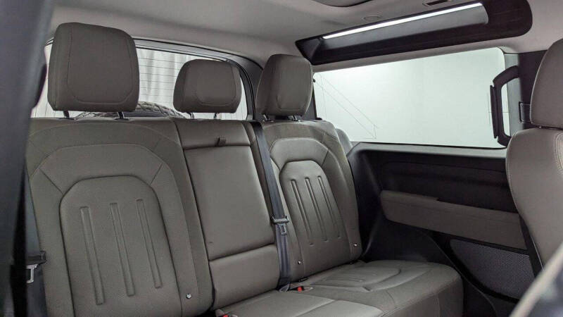 2021 Land Rover Defender 90 S