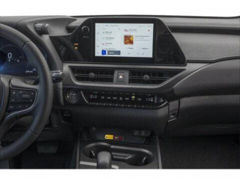 2025 Lexus UX 300h F SPORT Design