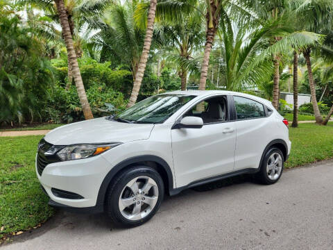 2017 Honda HR-V for sale at Auto Tempt  Leasing Inc in Miami FL