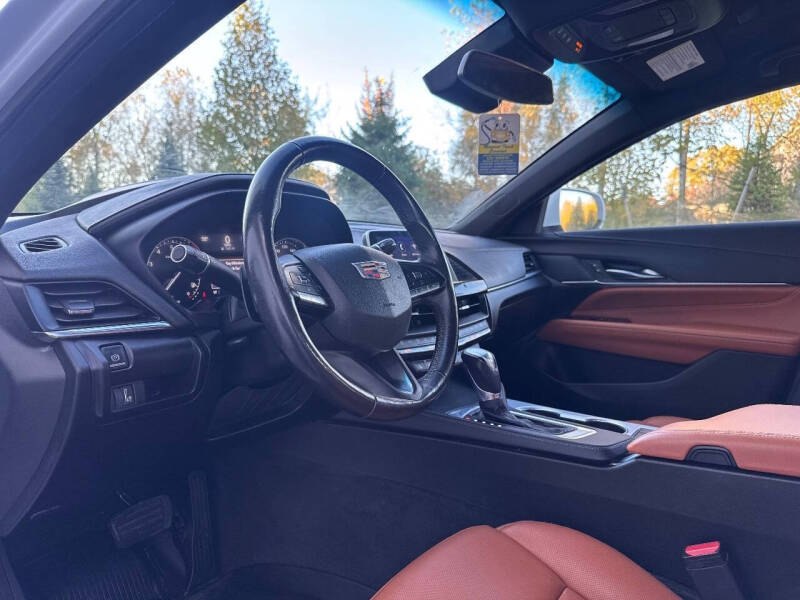 2021 Cadillac CT4 Premium Luxury