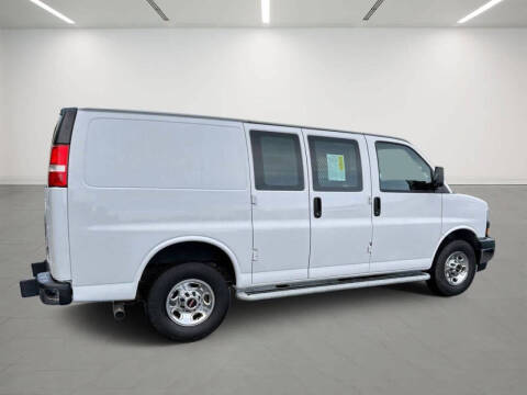 2023 GMC Savana 2500