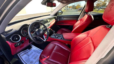 2018 Alfa Romeo Stelvio Ti