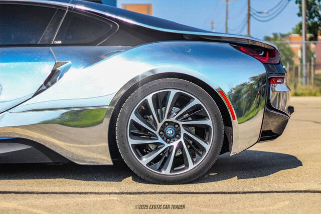 2016 BMW i8