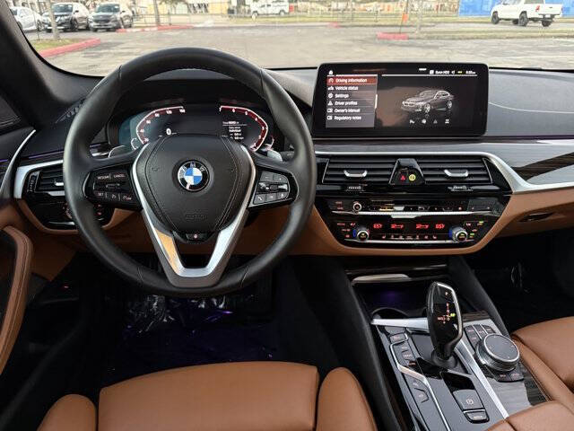 2021 BMW 5 Series 530i