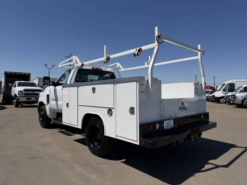 2023 Chevrolet Silverado 5500HD