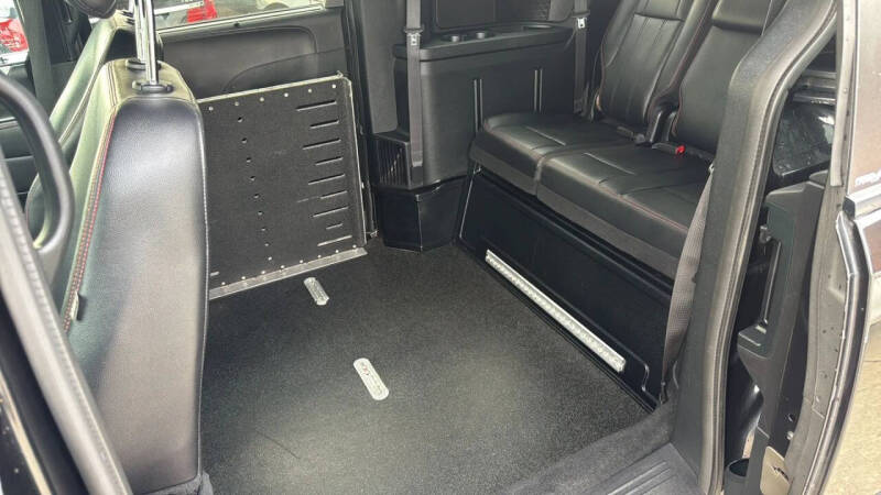 2014 Dodge Grand Caravan R/T