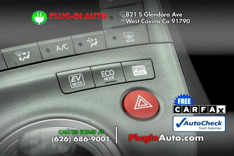 2012 Toyota Prius Three