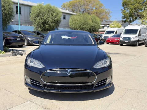 2013 Tesla Model S Performance