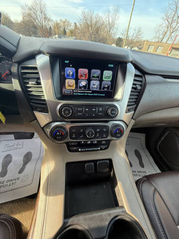 2017 Chevrolet Suburban LS