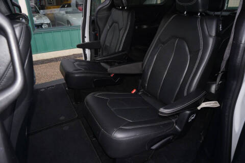 2020 Chrysler Pacifica Touring L Plus