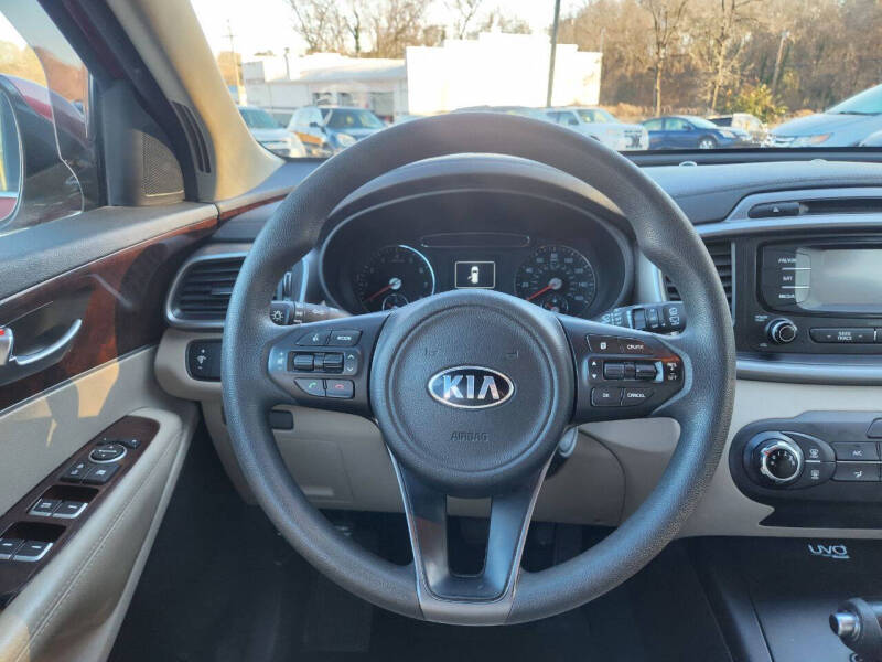 2016 Kia Sorento LX