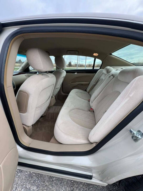 2011 Buick Lucerne CX