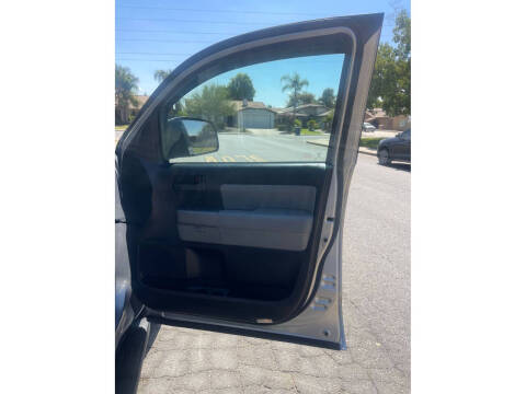 2016 Toyota Sequoia SR5