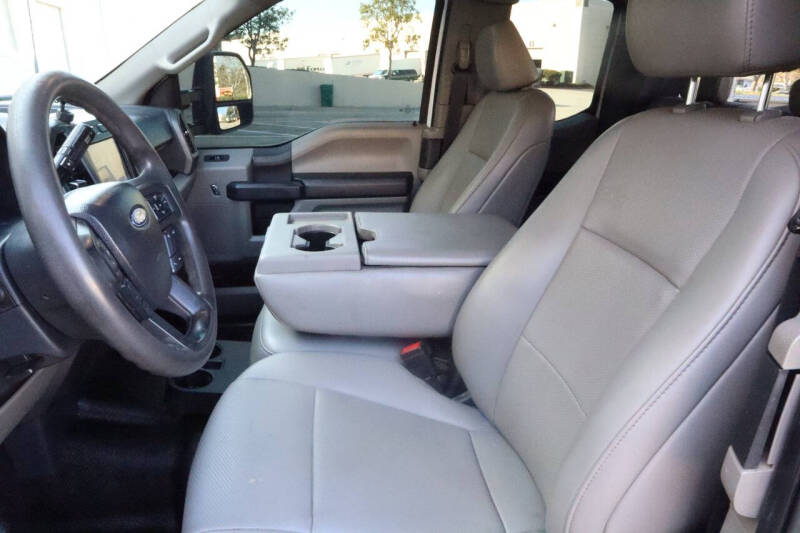 2022 Ford F-350 Super Duty XL