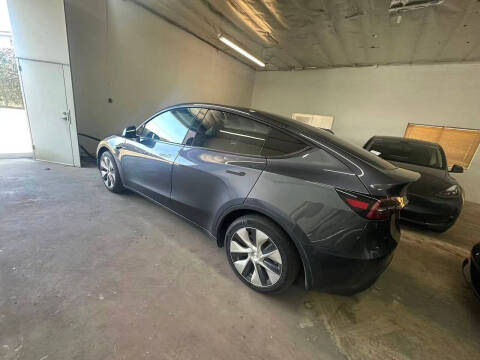 2023 Tesla Model Y Long Range