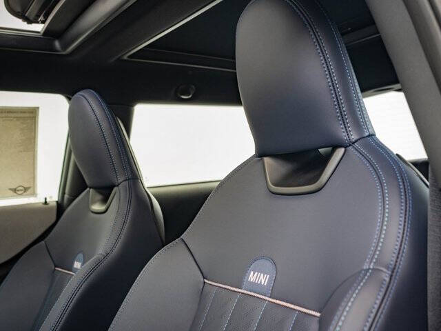 2025 MINI Hardtop 2 Door