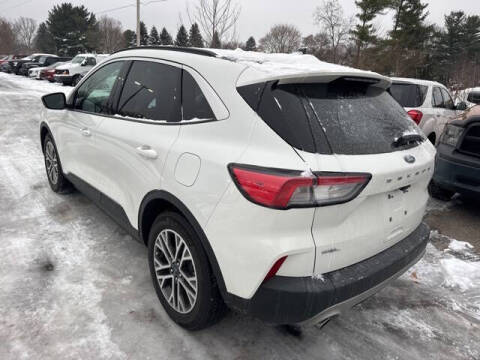 2022 Ford Escape SEL