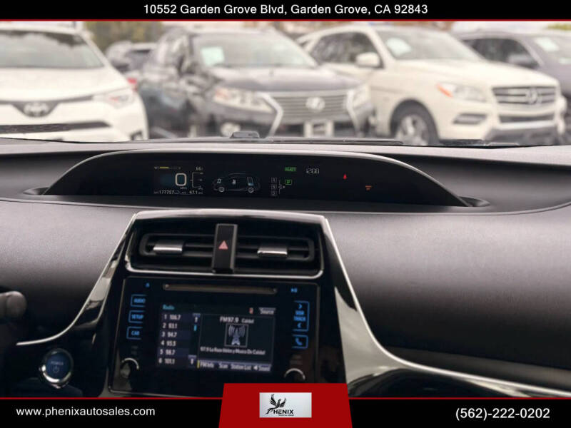 2016 Toyota Prius Two