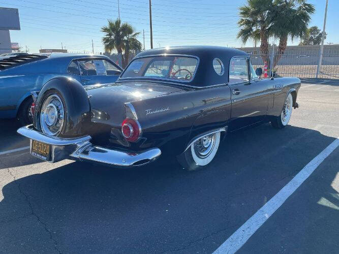 1956 Ford Thunderbird