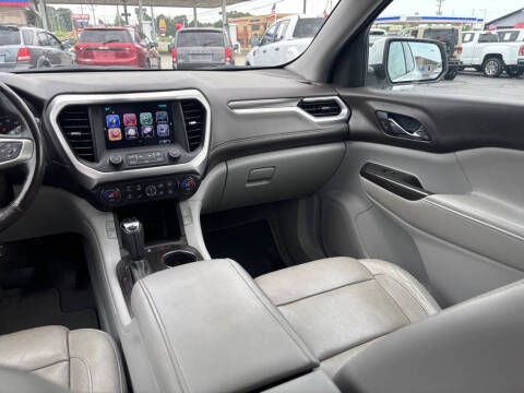 2017 GMC Acadia SLT-1