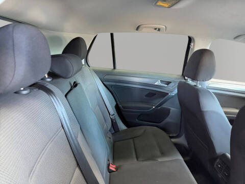 2019 Volkswagen e-Golf SE