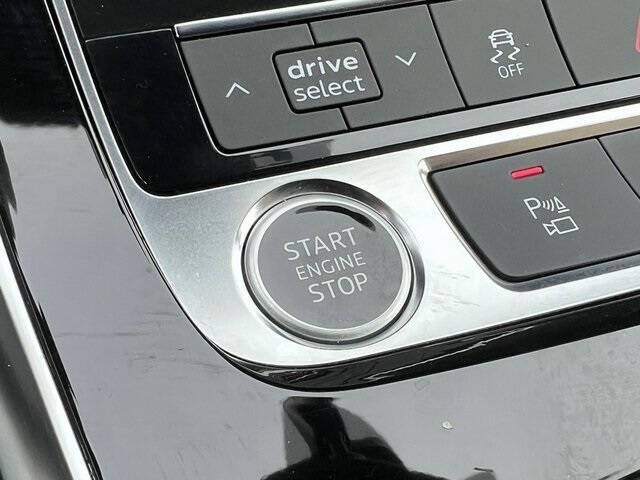 2024 Audi Q7 quattro Premium Plus 55 TFSI