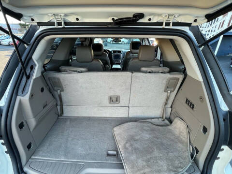 2013 GMC Acadia Denali