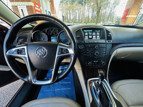 2013 Buick Regal Premium 1