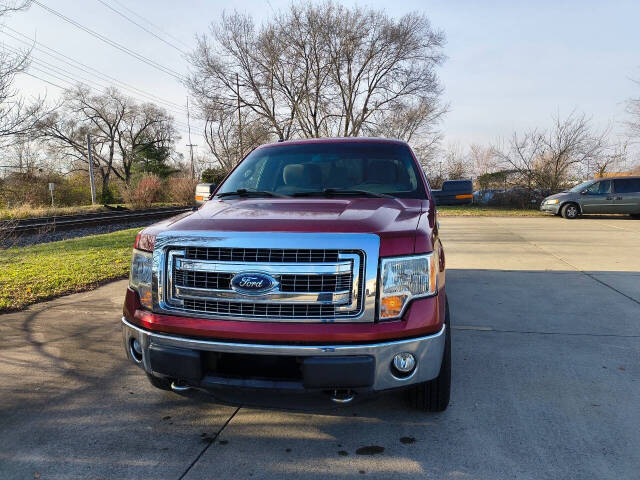 2013 Ford F-150 XLT's photo
