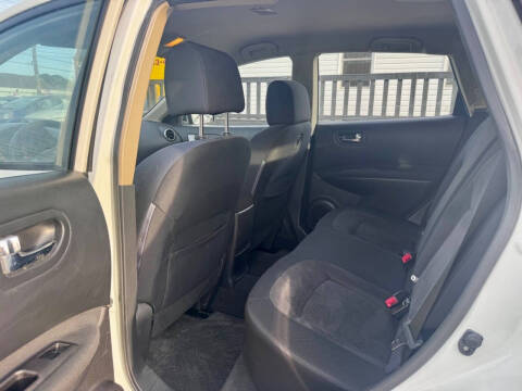 2015 Nissan Rogue Select S