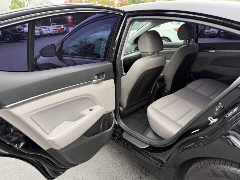 2020 Hyundai Elantra