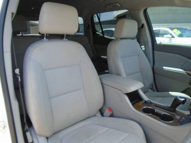 2019 GMC Acadia SLE-2
