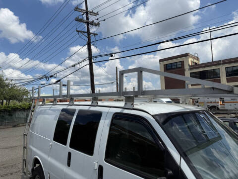 2016 GMC Savana 2500