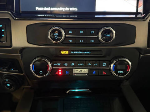 2022 Ford F-350 Super Duty Platinum