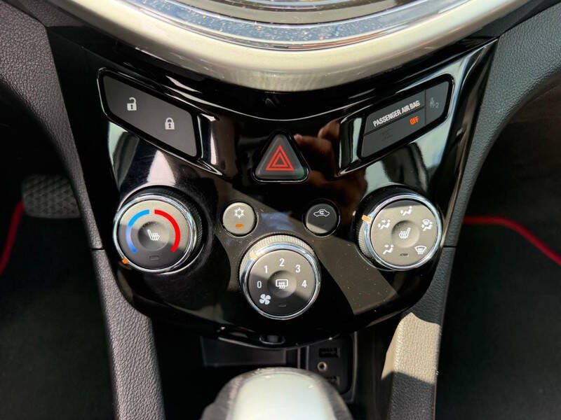 2018 Chevrolet Sonic LT Auto
