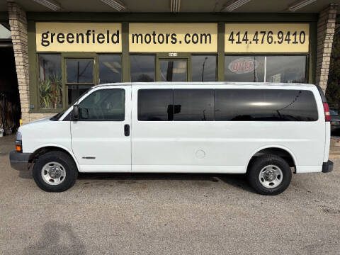 2003 Chevrolet Express 3500 LS